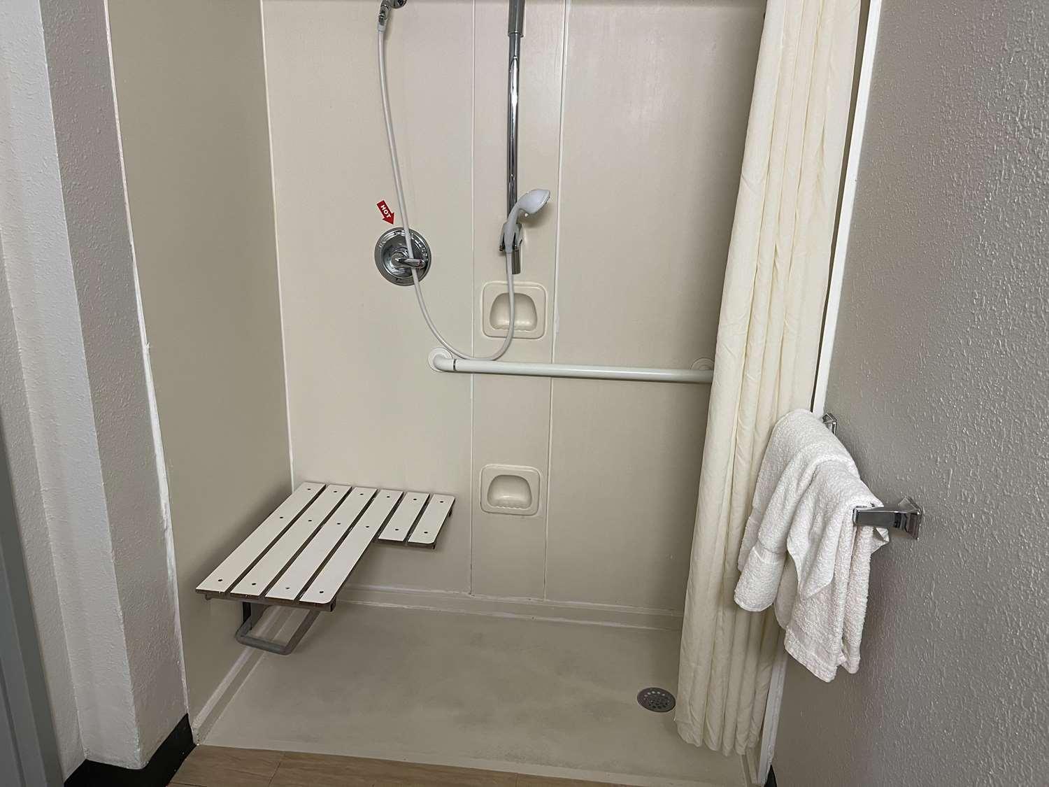 Surestay Plus Hotel By Best Western Durham Medical Center Esterno foto