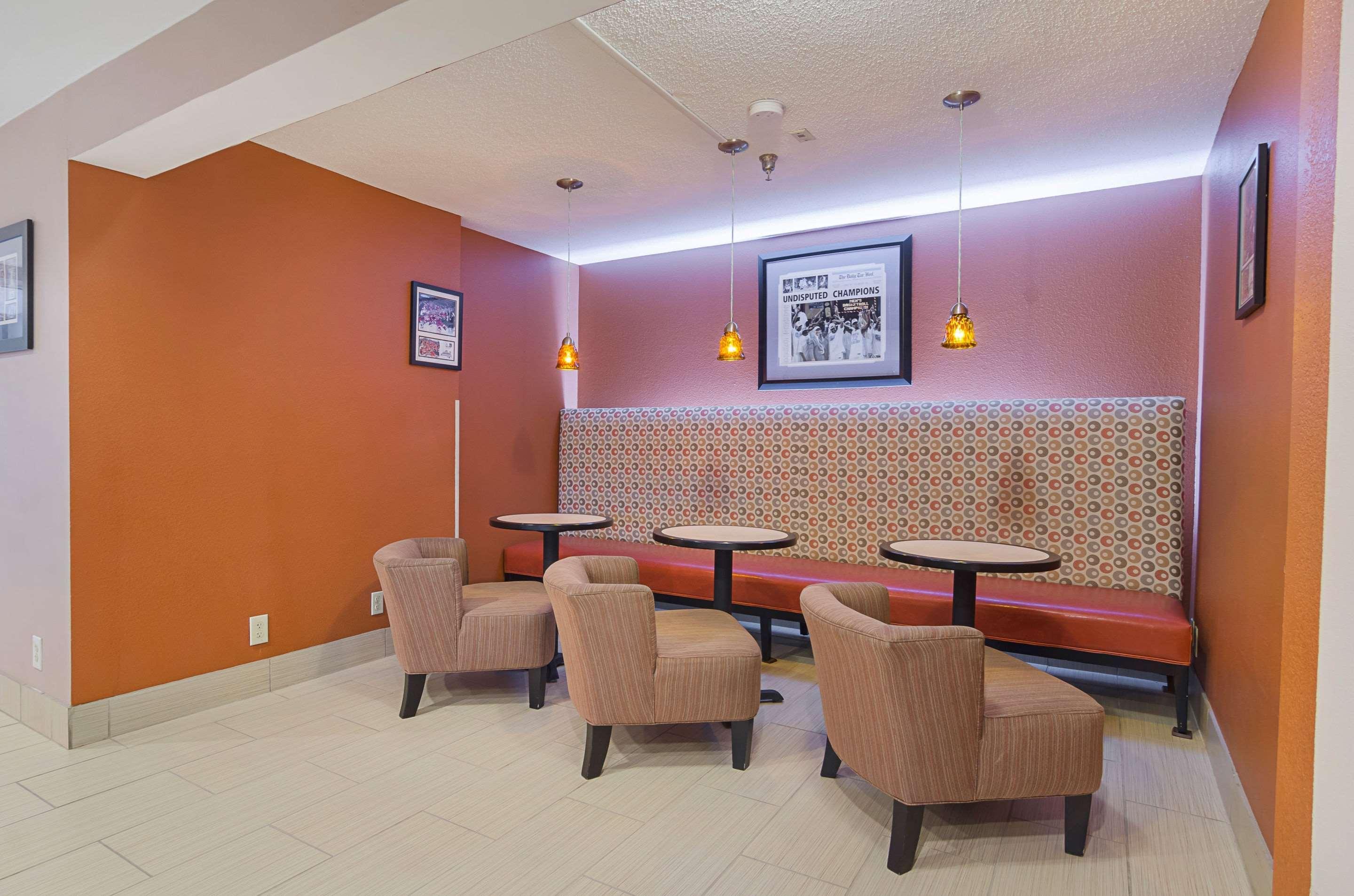 Surestay Plus Hotel By Best Western Durham Medical Center Esterno foto