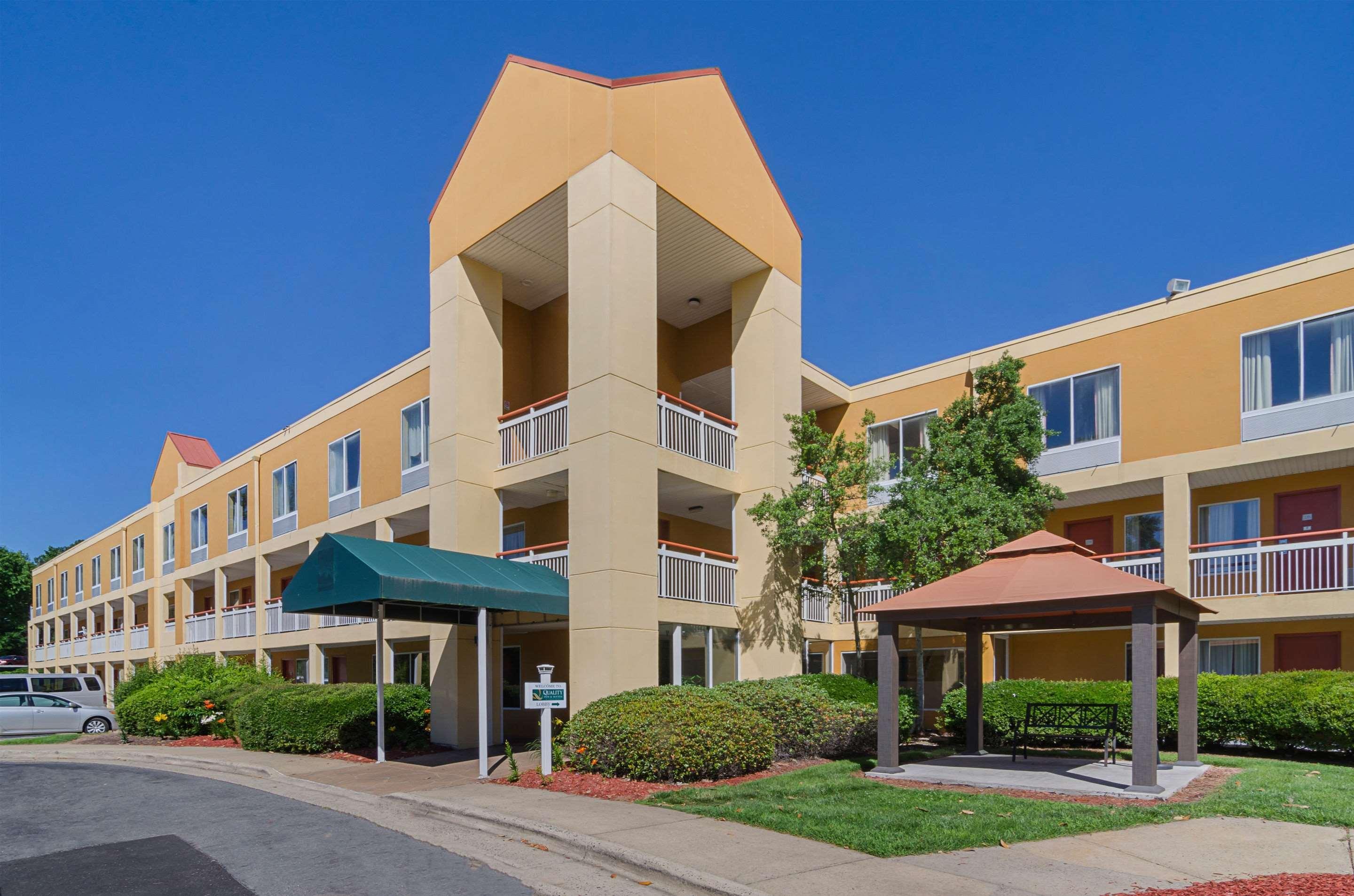 Surestay Plus Hotel By Best Western Durham Medical Center Esterno foto
