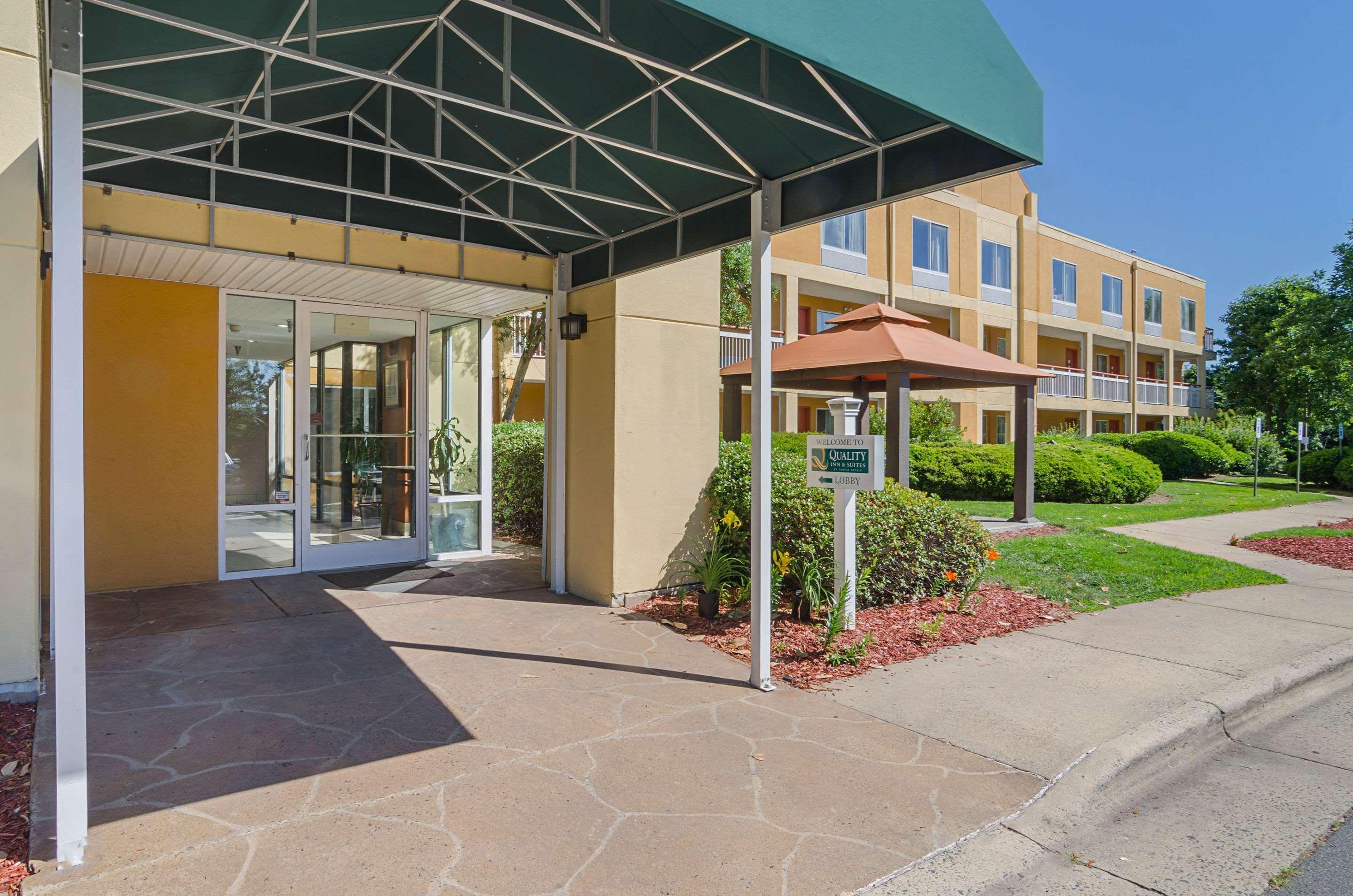Surestay Plus Hotel By Best Western Durham Medical Center Esterno foto